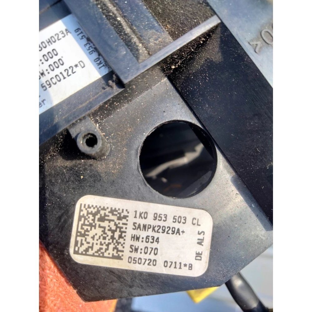 Подрулевой переключатель поворотов и дворников (гитара) Volkswagen Caddy 3 (2004—2010) 1KO953503 1KO953513