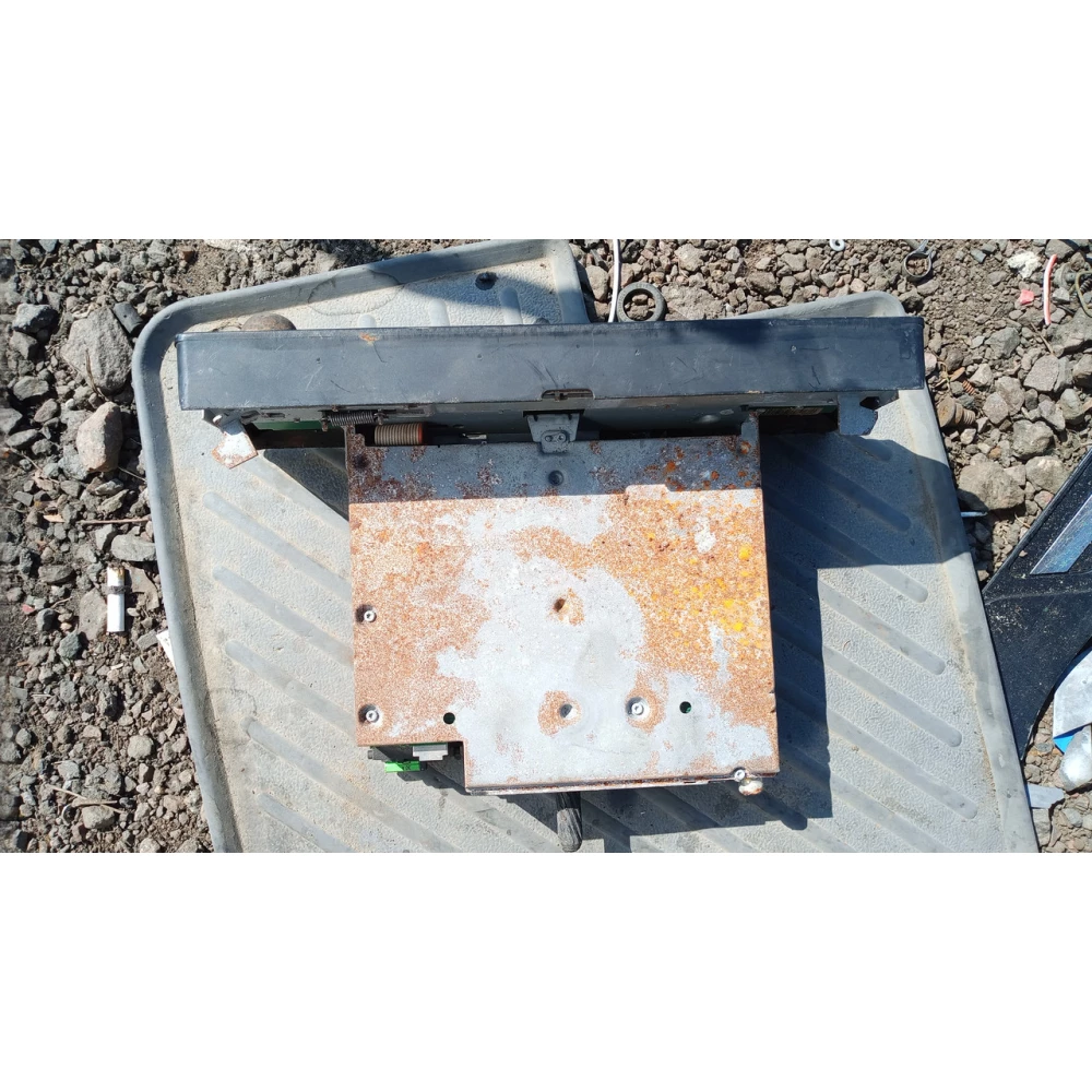 65128360749 магнитола Bmw E39