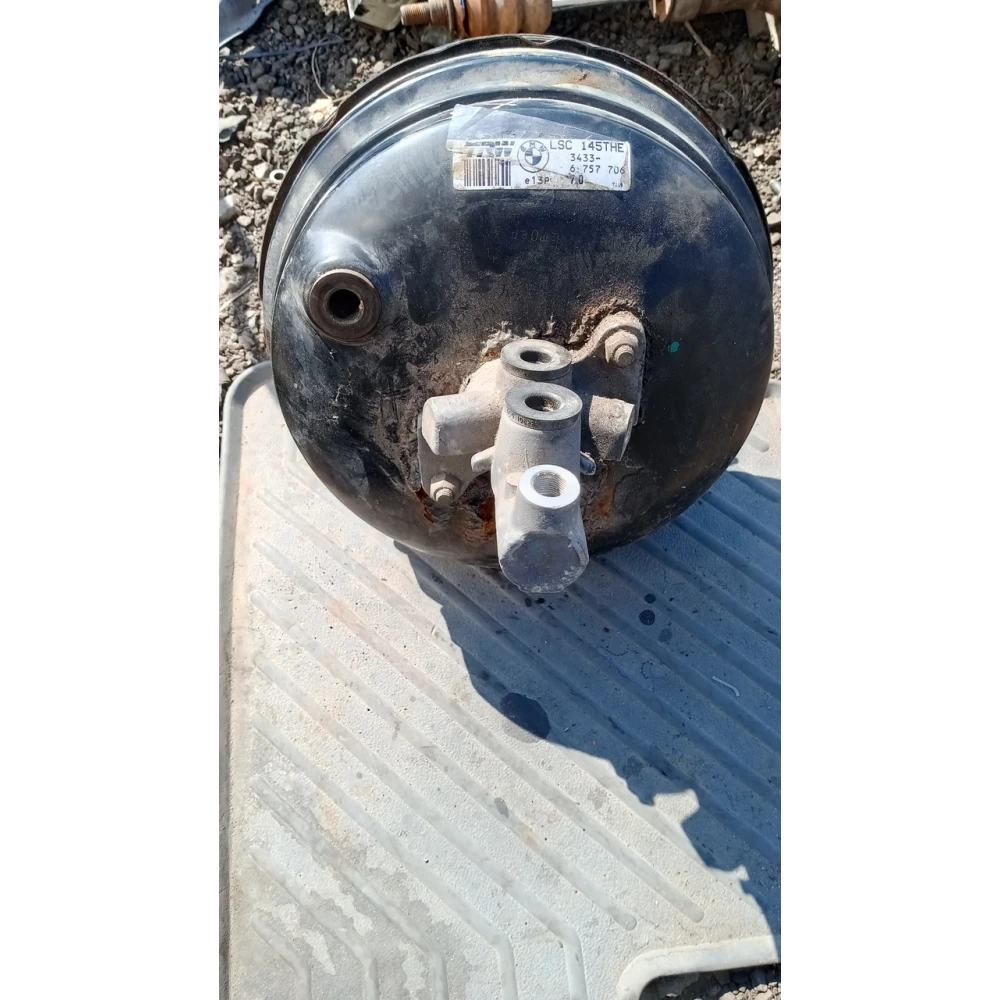 6757706 вакуумний уселитель тормозов Bmw E53 X5