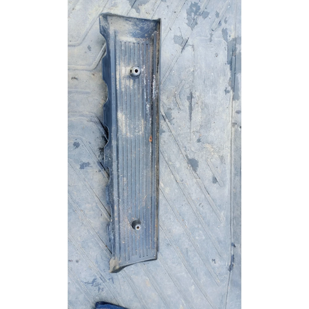 13351740160 декоративна накладка двигуна Bmw E39