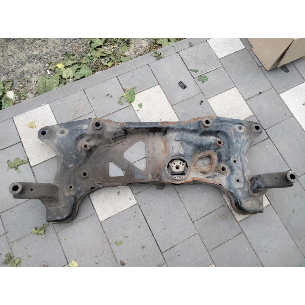 Подрамник передний VW Passat b7 2.5 USA 5c0199369-e