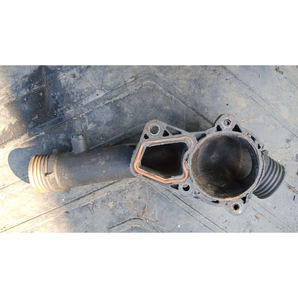 11531740478 корпус термостата Bmw E39