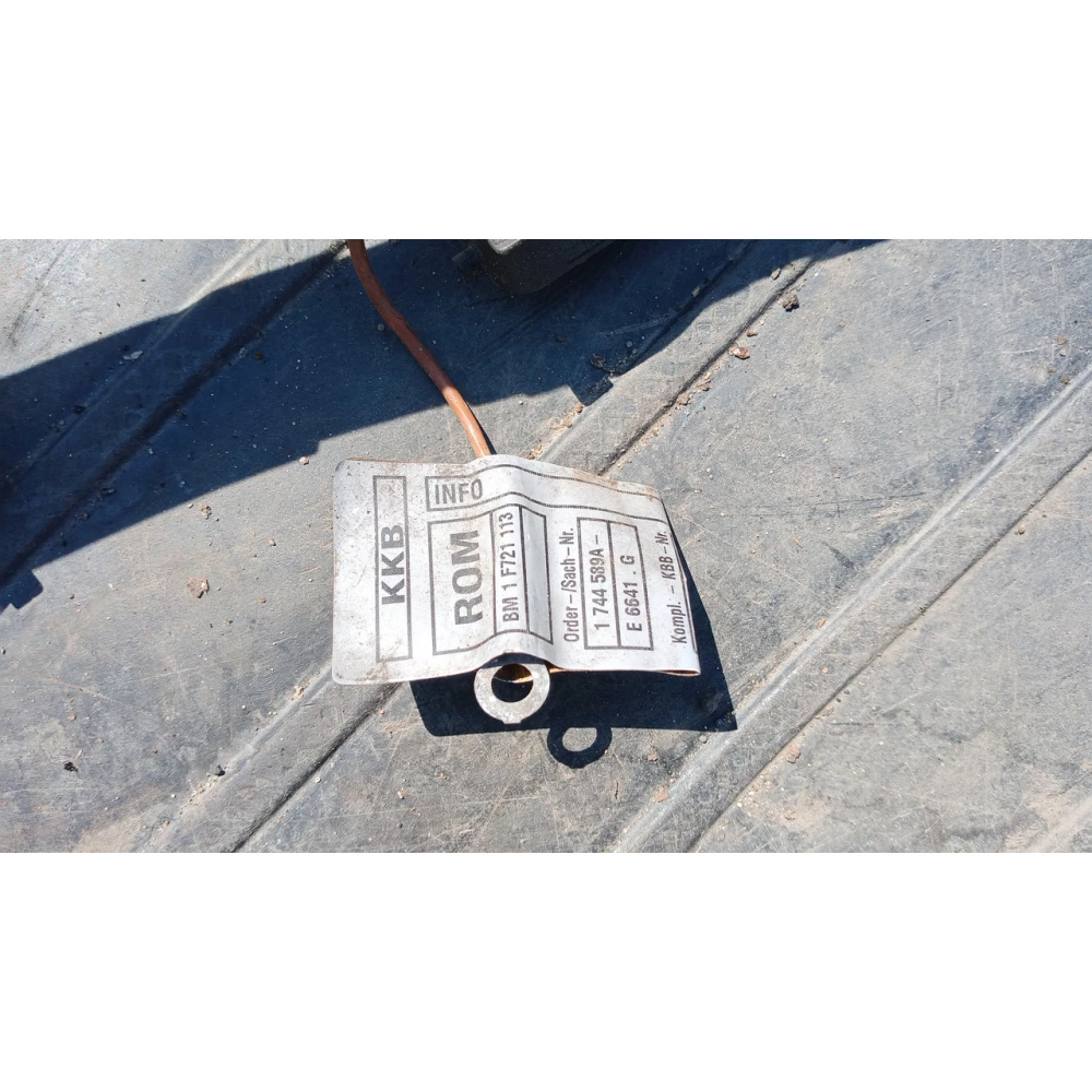 1744589a проводка двигуна Bmw E39