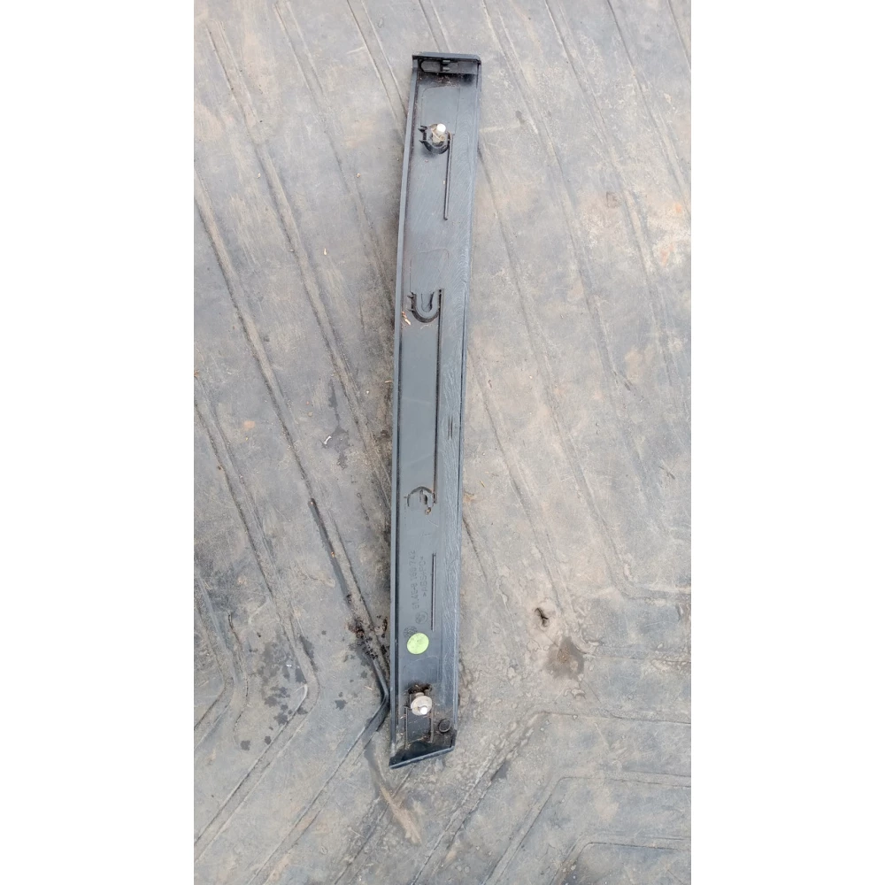 51458159742 накладка торпедо Bmw E39