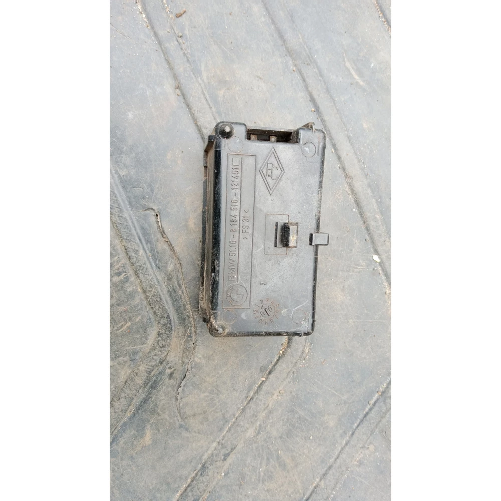 51168184516 пепельница Bmw E39
