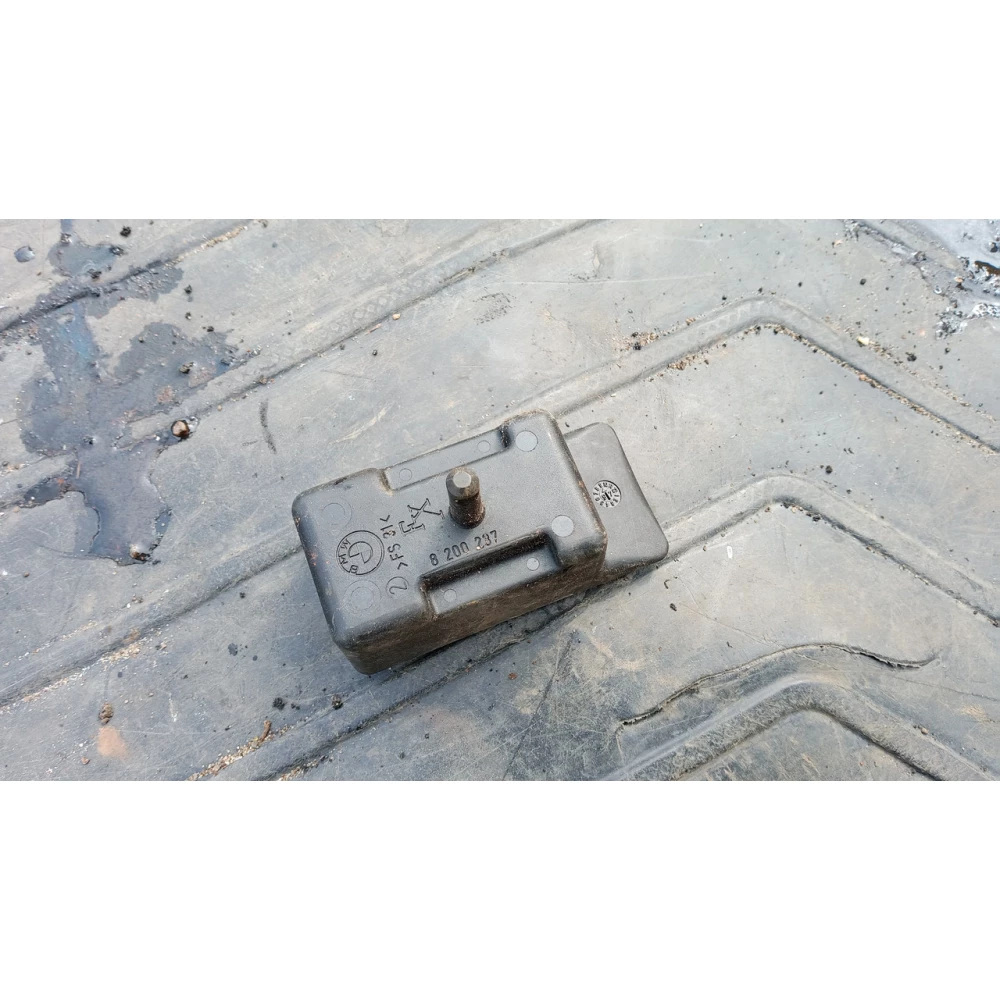 8200237 пепельница задней двери Bmw E39