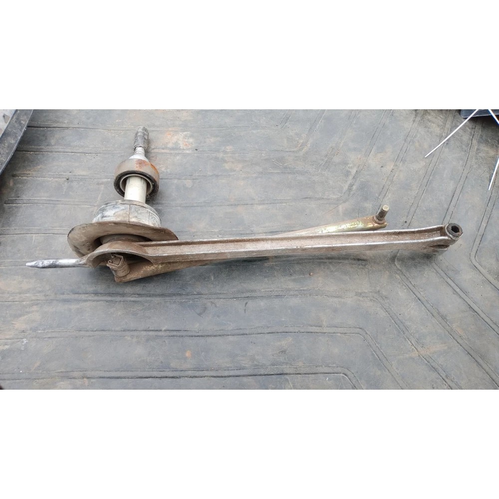 2511143418 кулиса bmw e39