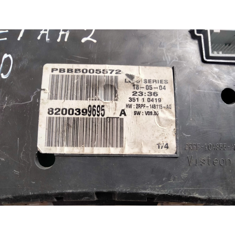8200399695 приборная панель Renault Megane 2 1.9