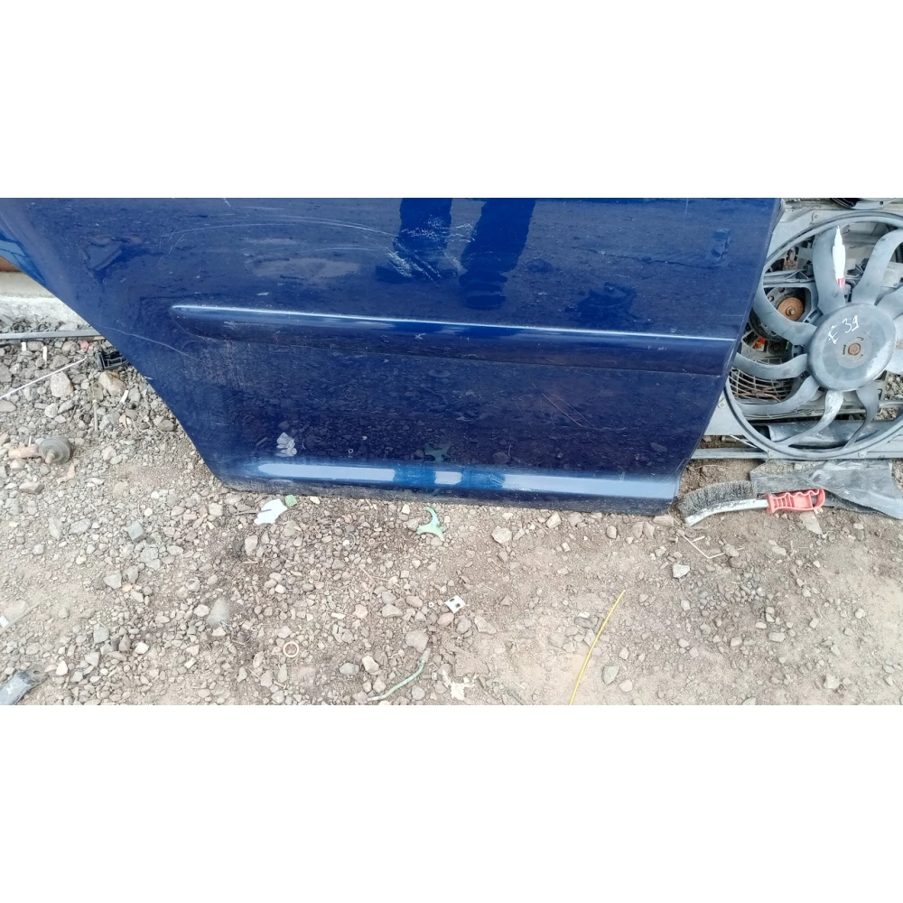 1T0839730h задняя правая дверь Vw Touran