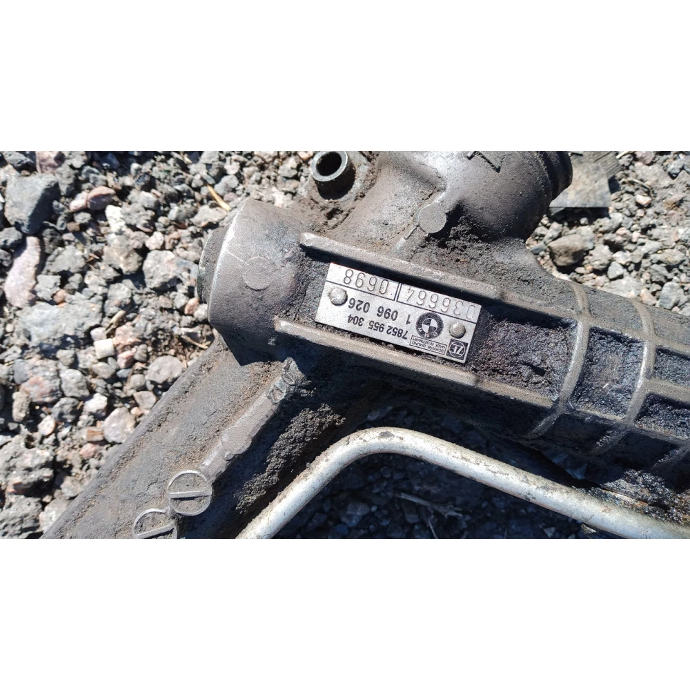 1096026 рулевая рейка Bmw E39