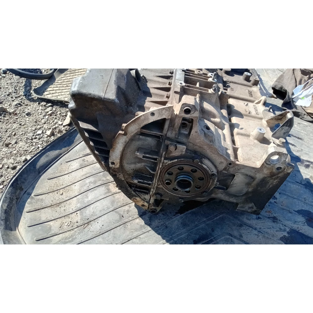 1748450 Блок циліндрів двигуна BMW E39 520i M52B20