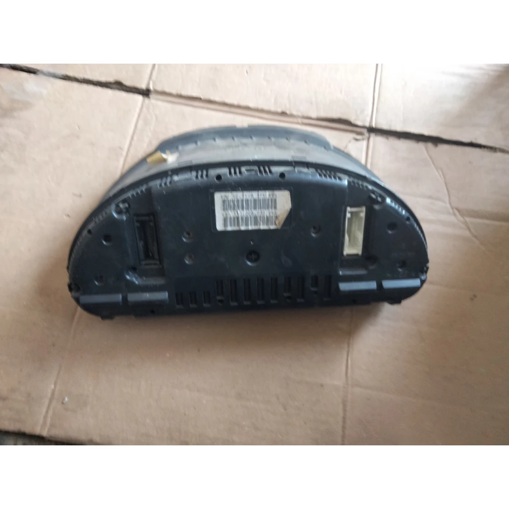 62.11-8375898 приборная панель BMW E39 2.5 tds