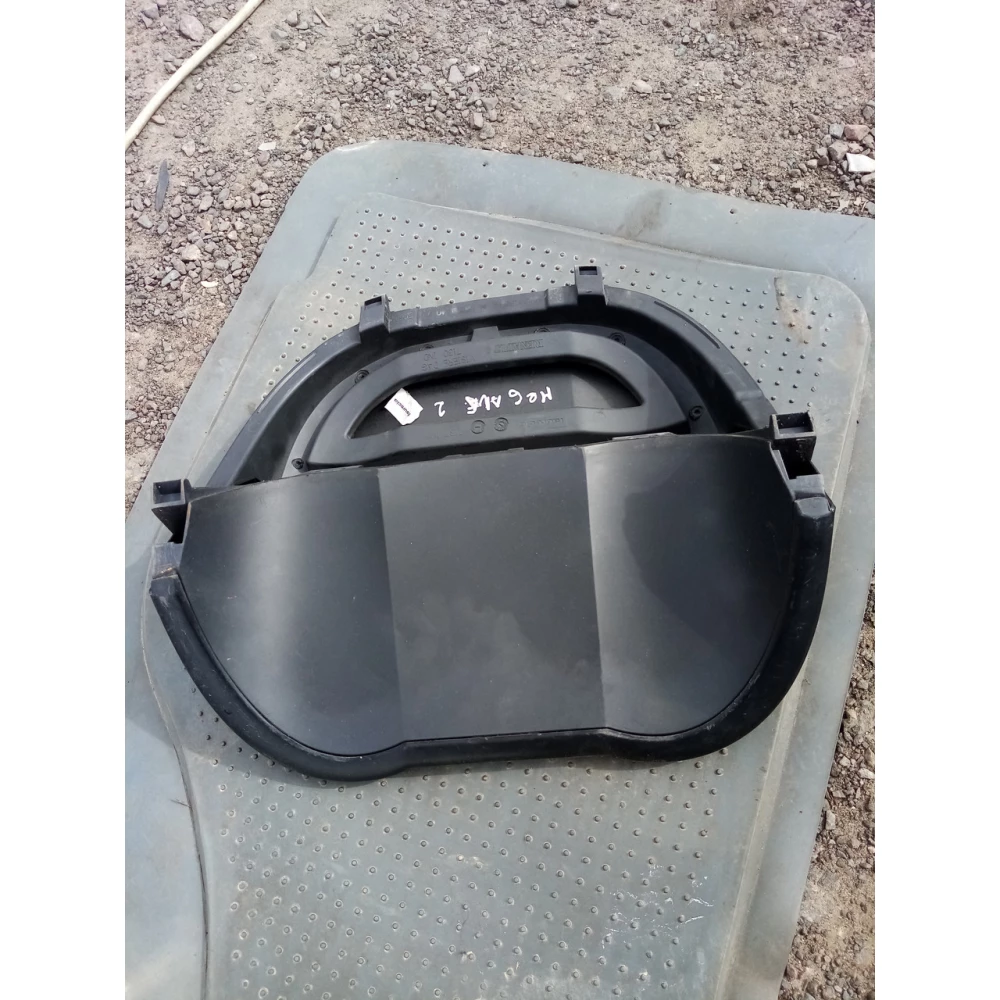 8200078844 Накладка спидометра на панель Renault Megane 2.