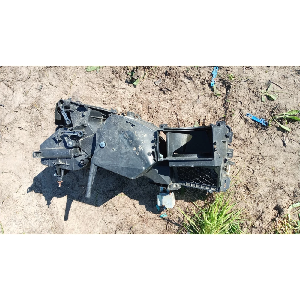 1j1820010A корпус печки Шкода Октавия