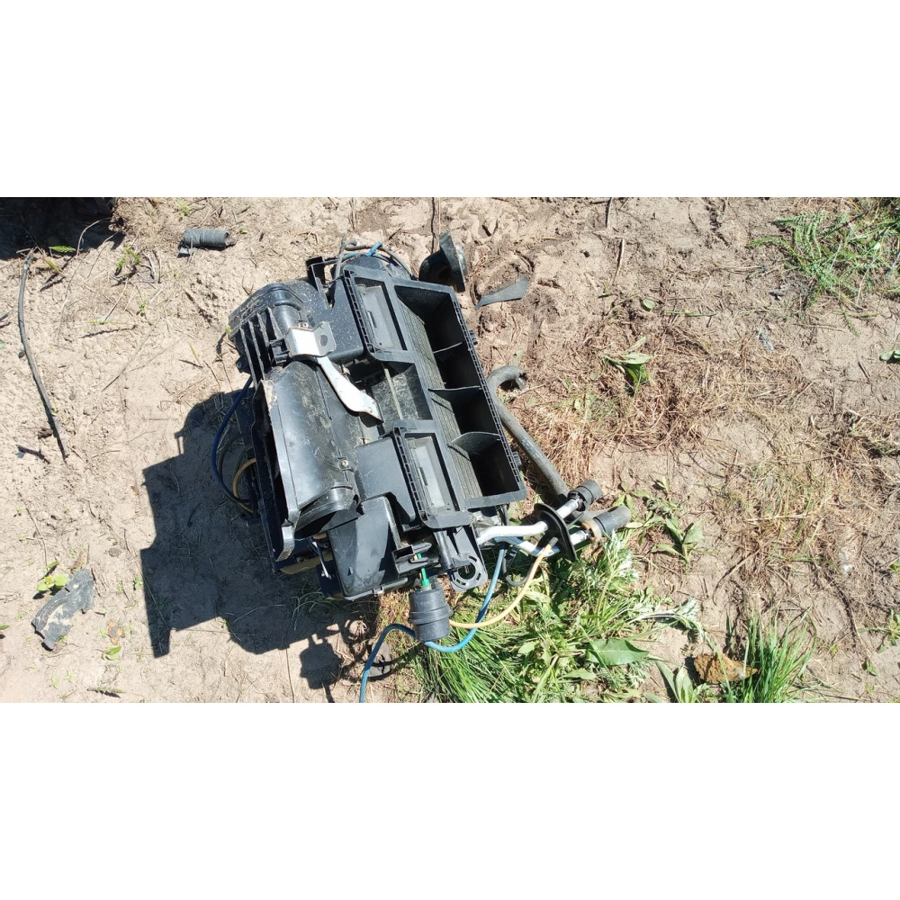 AT315143F1A корпус печки Опель Омега Б