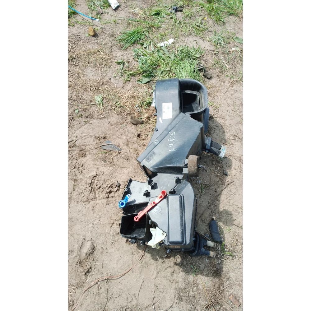 8D1820005J корпус печки Audi A4 B5