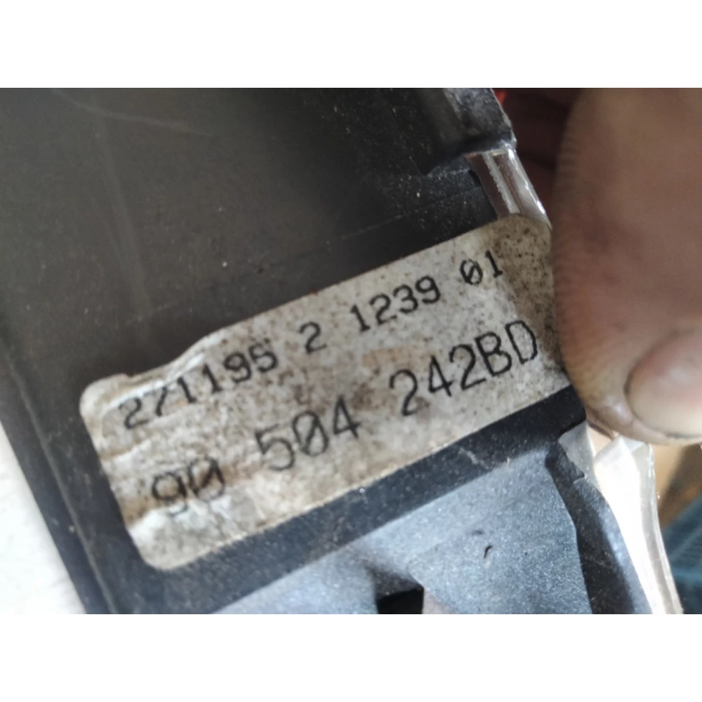 90504242BD приборная панель Opel Vectra B 1.7D