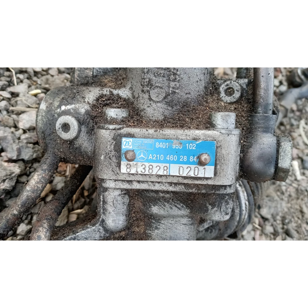 2104602884 рулевая рейка Mercedes Benz w 210