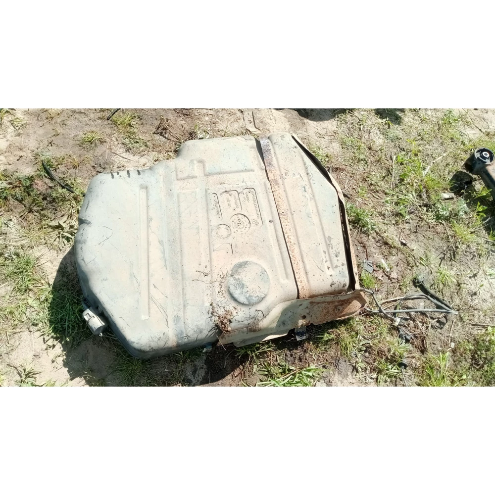 MR342168 бак Volvo V40