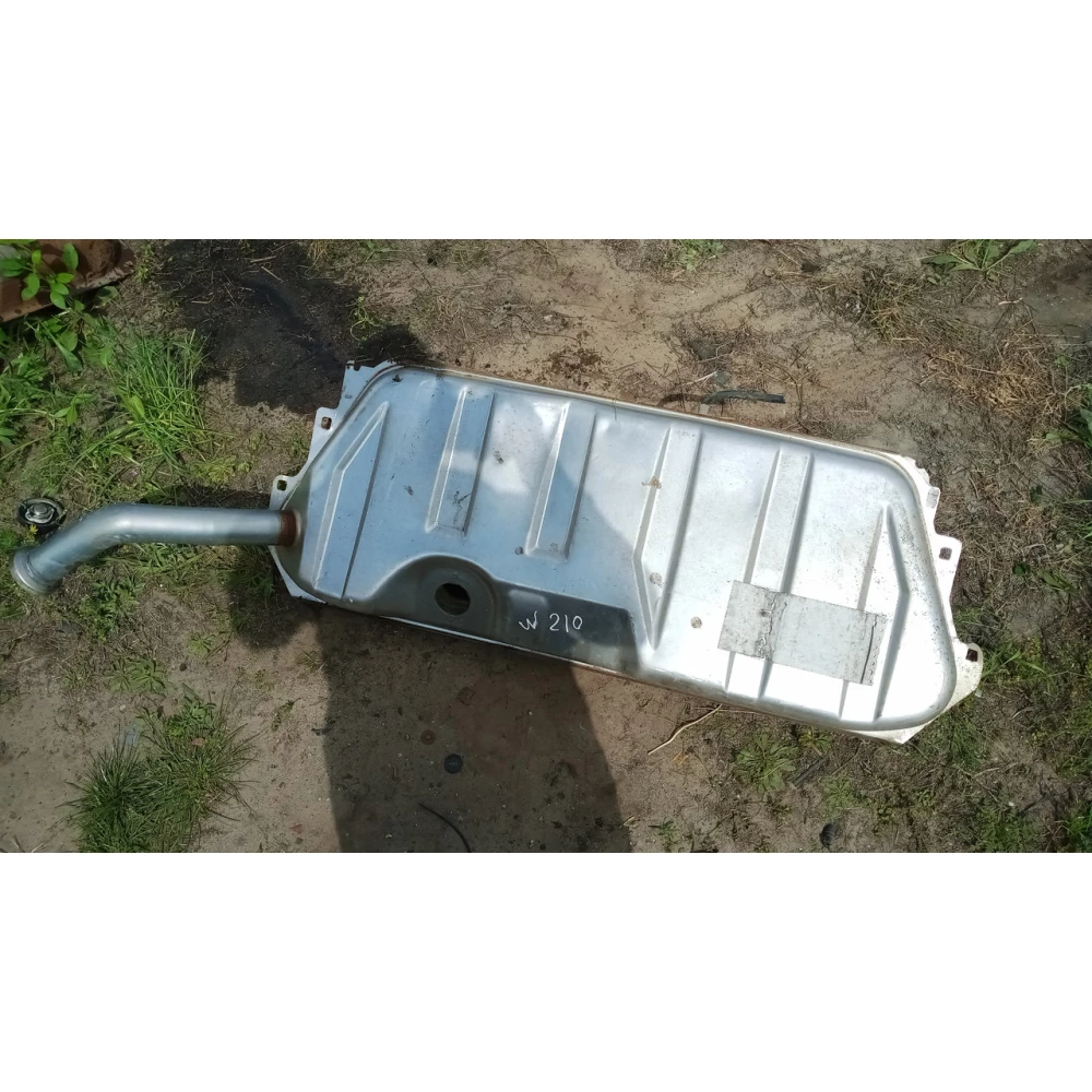 A2109972580 бак Mercedes Benz w 210