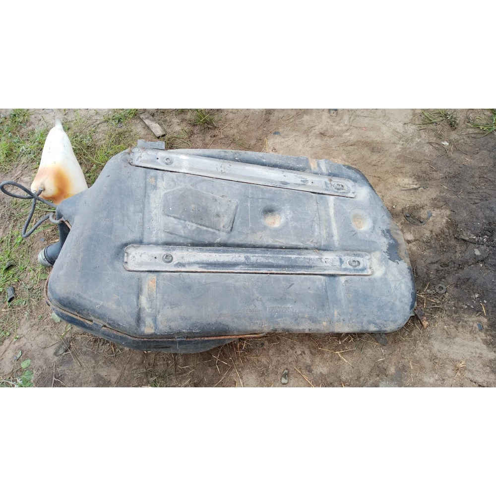 11794400 бак Bmw E34