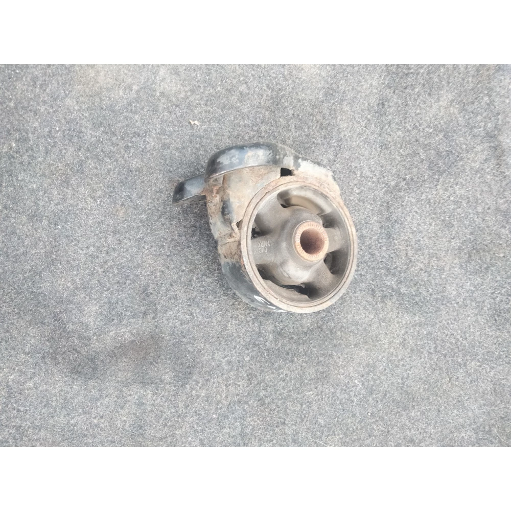 Подушка кпп HYUNDAI Elantra XD