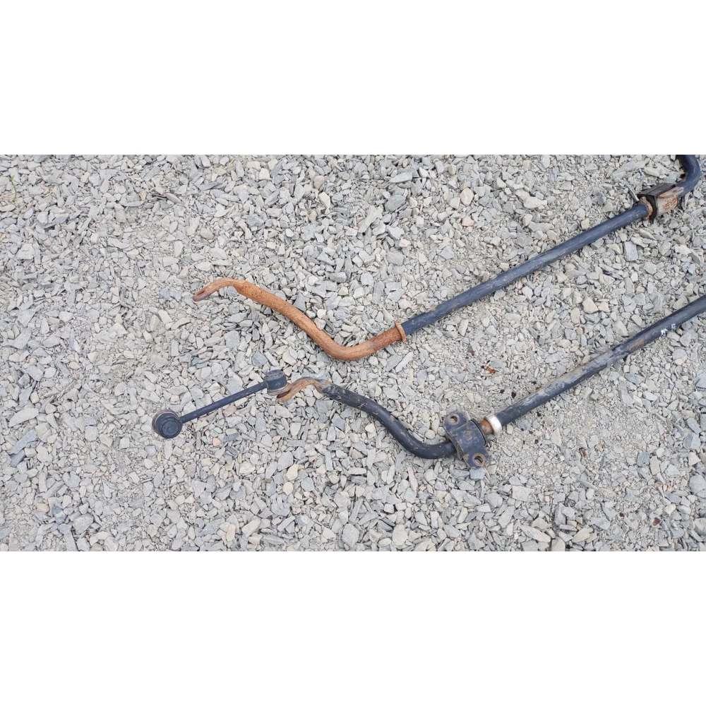 B45A28151 стабілізатор Мазда 6