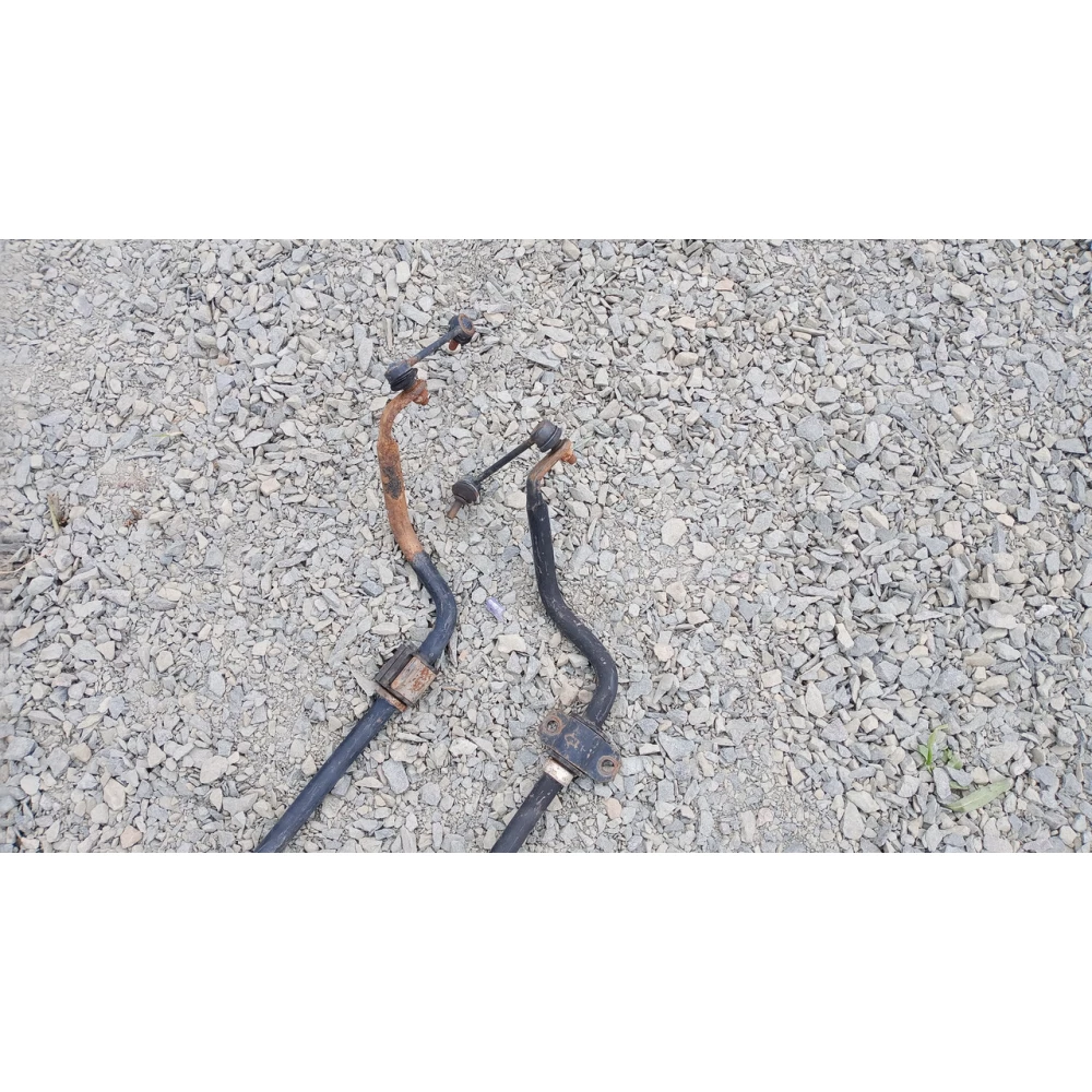 B45A28151 стабілізатор Мазда 6