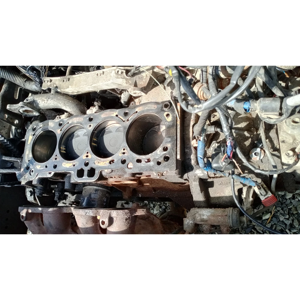 JL16 блок  двигателя Geely Mk2 1.6