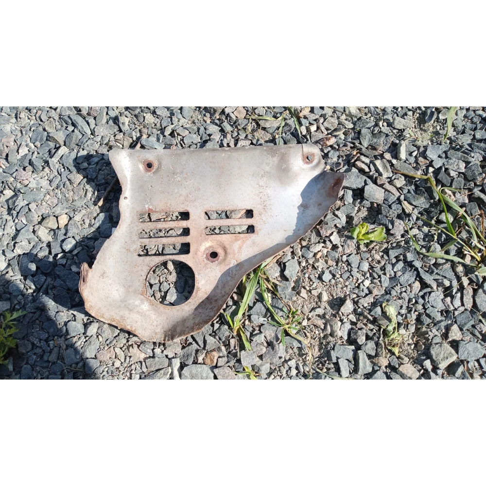 E010310005 защитний  екран Geely Mk2