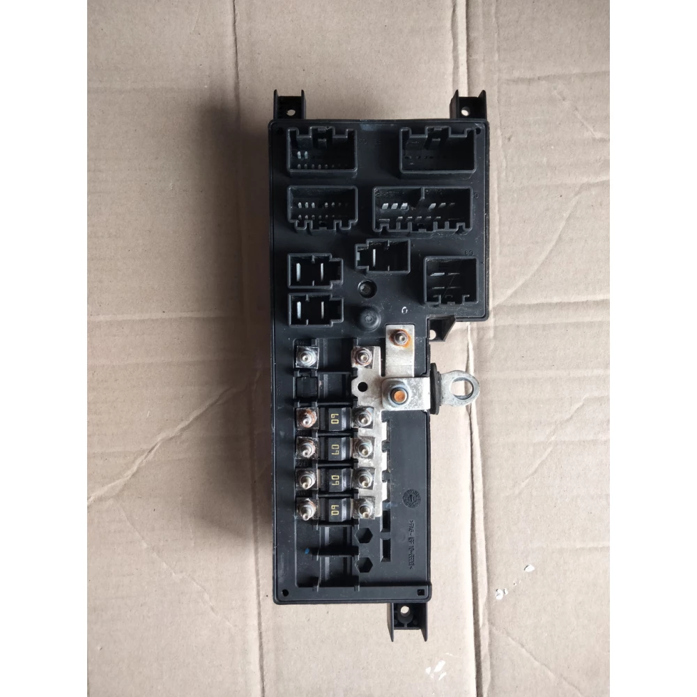 518322326 блок предохранителей Volvo V70 -S60