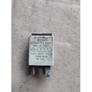 Изображение товара -  1K0951253
Реле (449) звукового сигнала, поворота на Audi VW