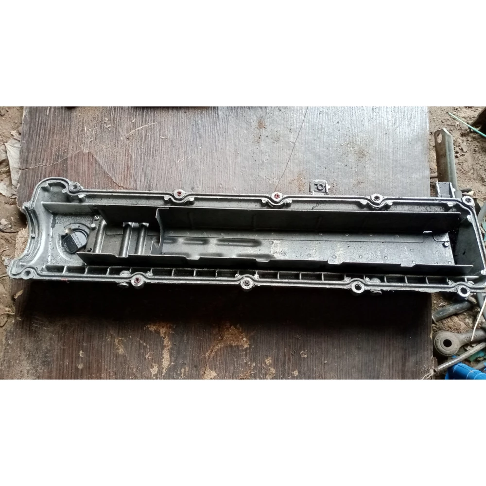 6dals19c03 клапанная кришка BMW