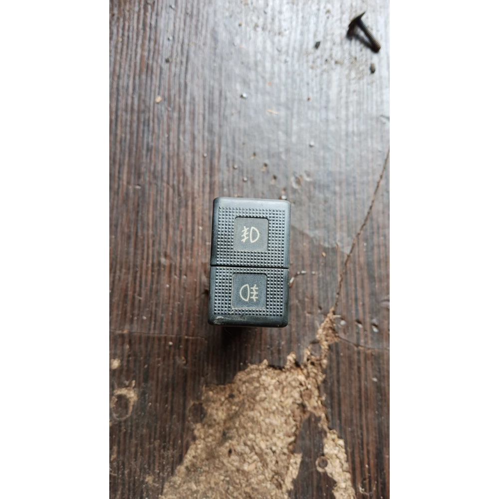 AD8930 кнопка птф Мазда Примаси