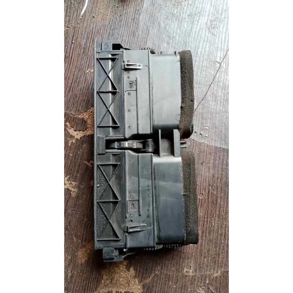 8361895 дефлектор Bmw E46