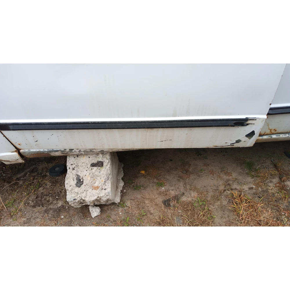 Передняя левая дверь Vw Jetta 2