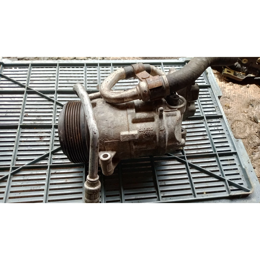 918279402 компрессор кондиционера  Bmw E36 1.6