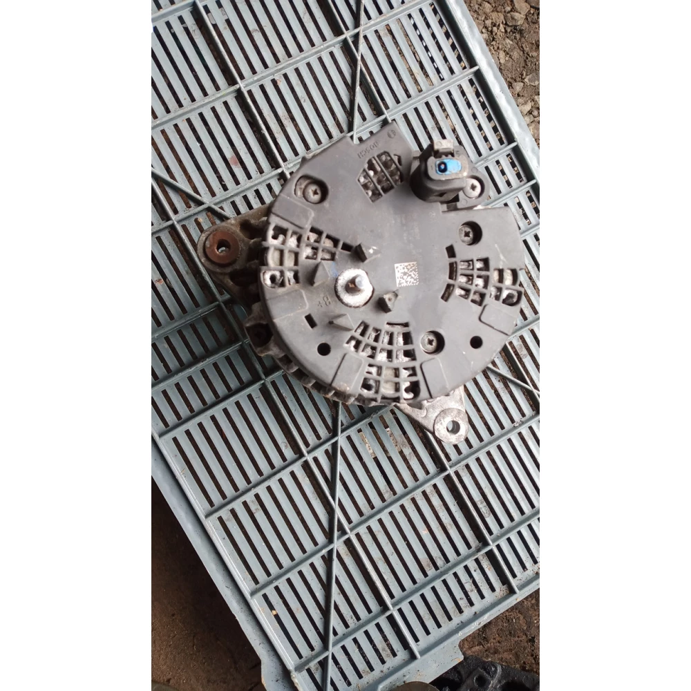 A0009063322 генератор Mercedes Benz 2.2