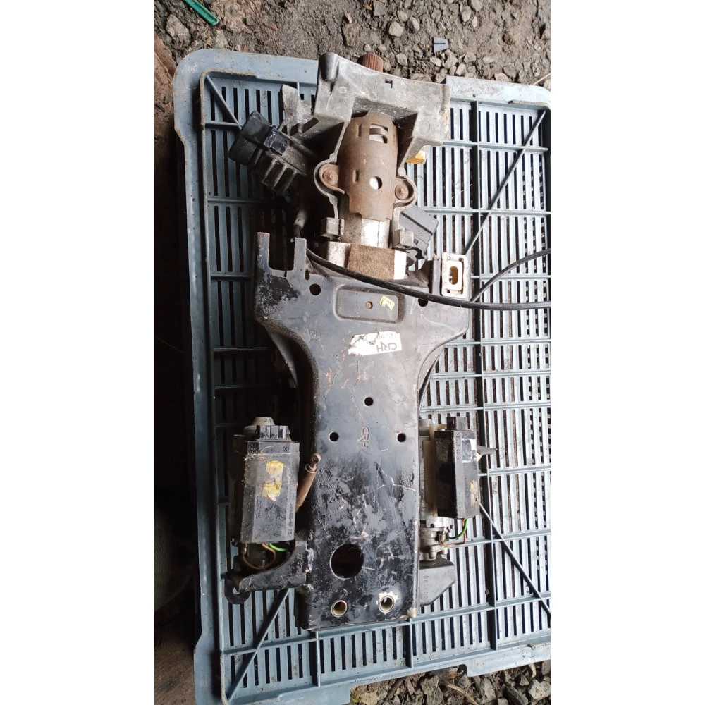 1094265  електро колонка руля Bmw E39