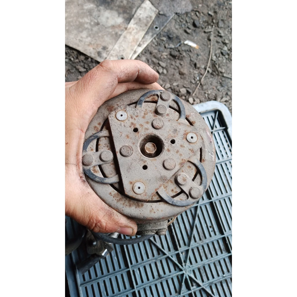 368J026 компресор кондиционера Audi A6C4 1.9