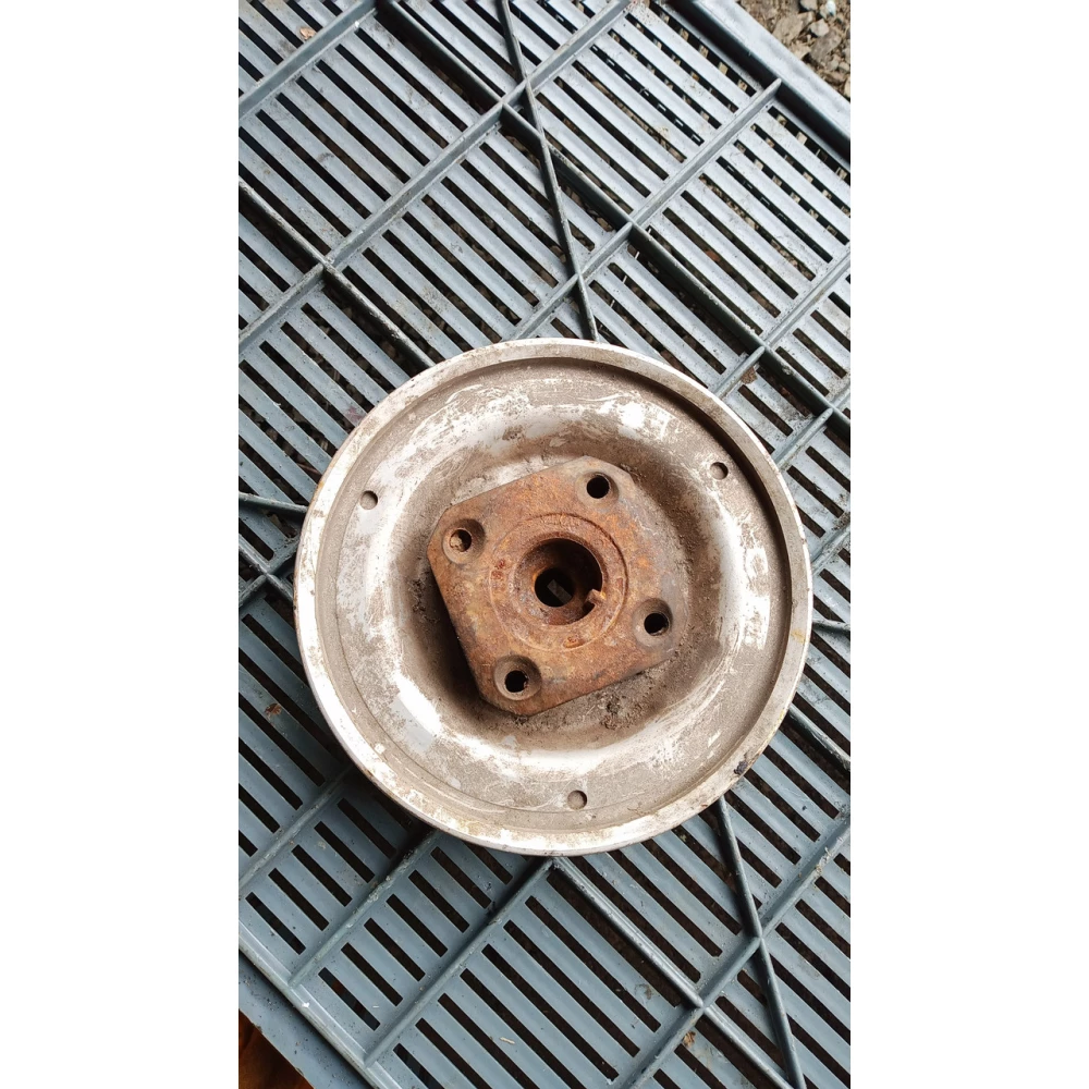 7700867193 шкив коленвала Renault
1.6