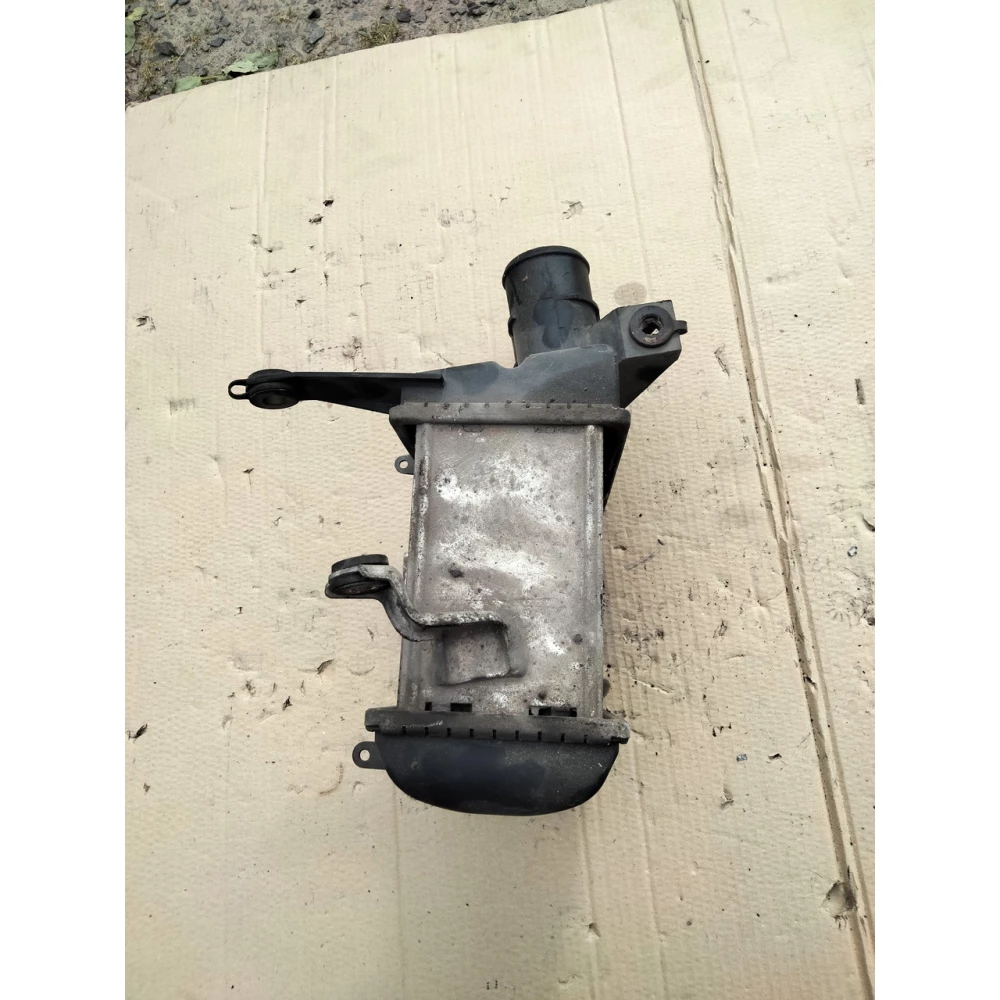 Радиатор интеркуллера Volvo S-40 1.9(95-00)