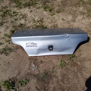 Изображение товара -  Кришка багажника Peugeot 406