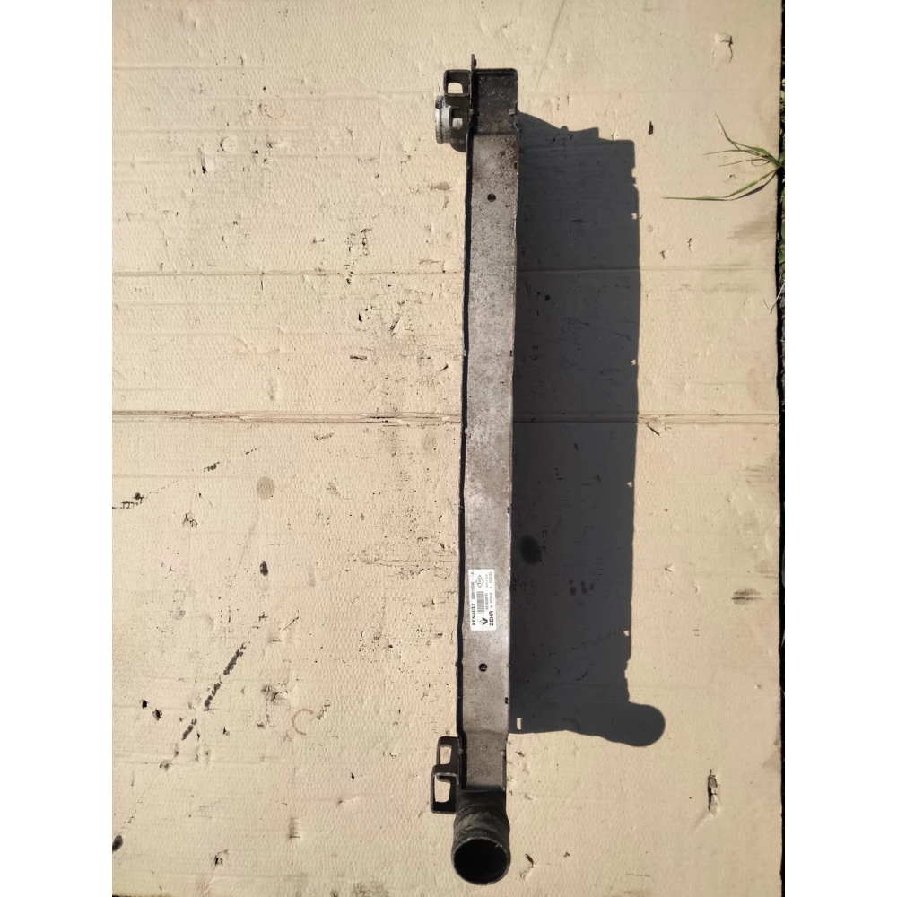 820011540 радиатор интеркуллера Renault Megane 2 Scenic 2 1.5 DCI