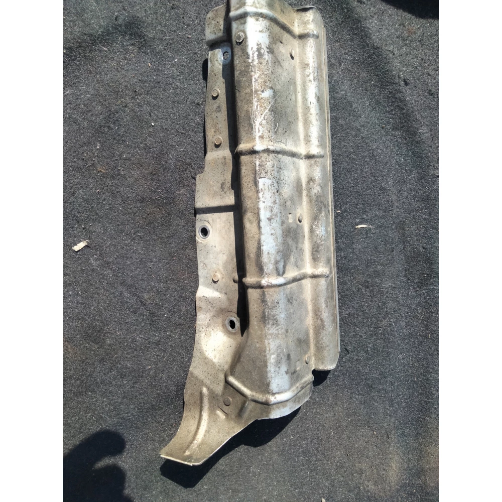 7700869708G/7700871747F защитный экран Renault Clio 1.0 8v