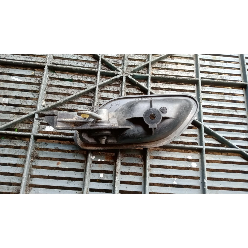8226050 правая ручка двери Bmw E39