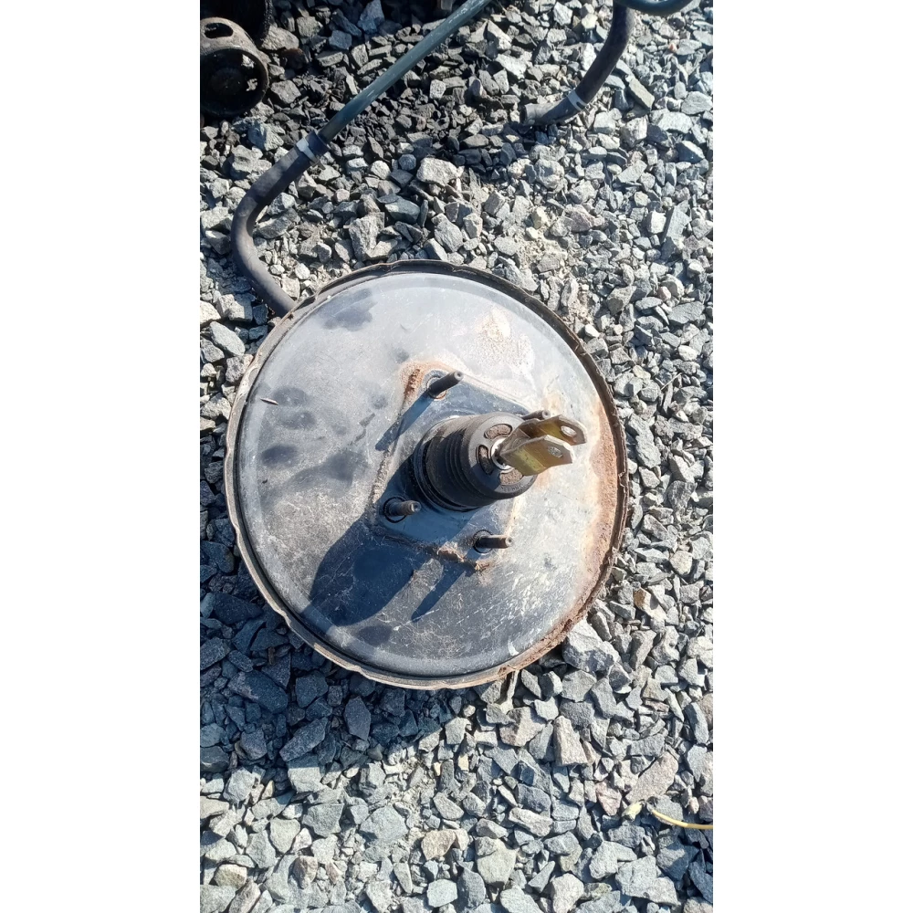 87501521 вакуумний уселитель тормозов Nissan Almera N16