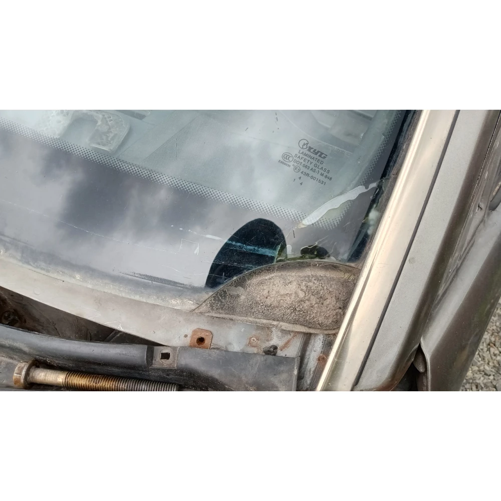 43R001531 лобове скло Mercedes Benz w 124