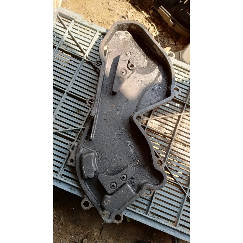 922001 кришка грм Nissan Primera P12