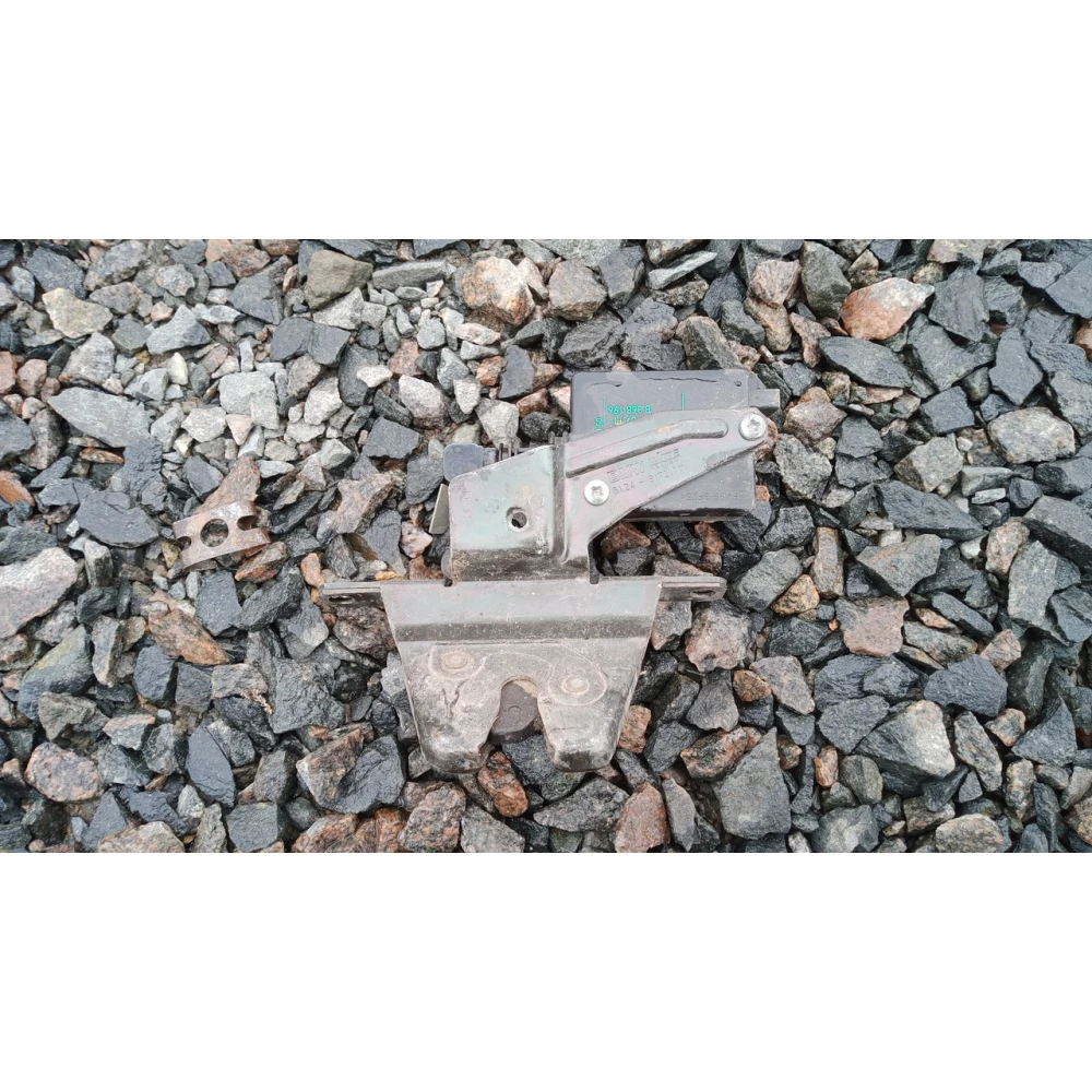 51248172177 замок крышки багажника Bmw E39